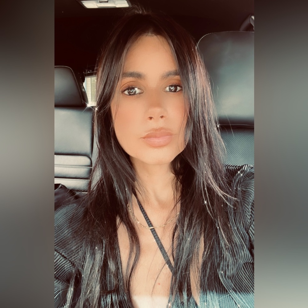 Meet your Posher, Naomi